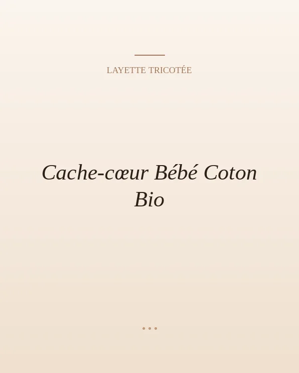 Cache-cœur bébé en coton bio crème.